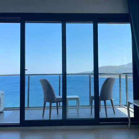 Manzara Evi- Karaburun * Karaburun (Izmir)